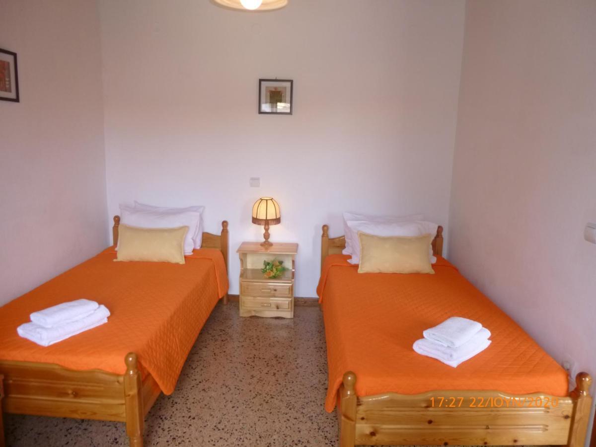 Bungalows Niki Acharavi  Buitenkant foto